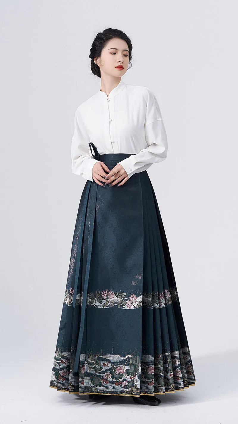 Blossoming Lotus Flower in the Golden Moonlight Night - Mamianqun Hanfu Skirt