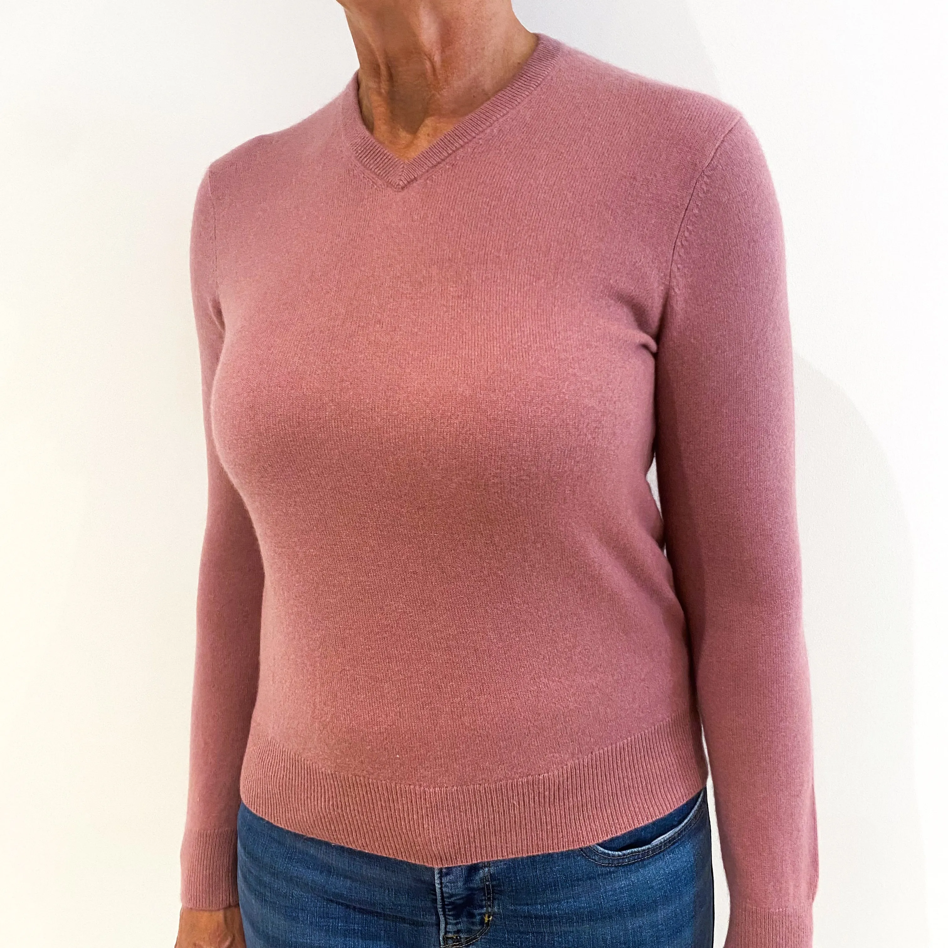 Dusky Heather Pink Cashmere V-Neck Jumper Medium