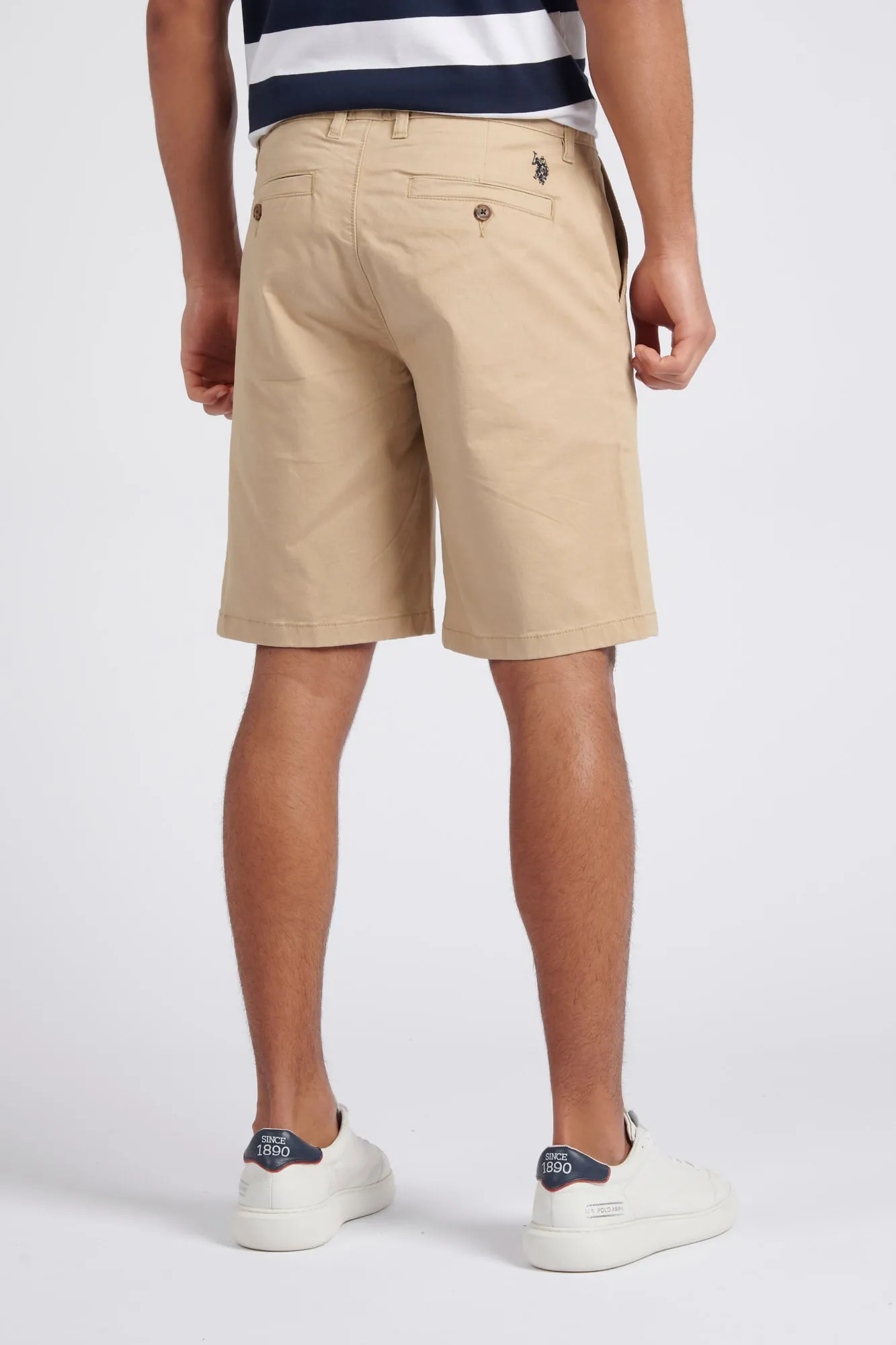 Mens Classic Chinos Shorts in Cornstalk