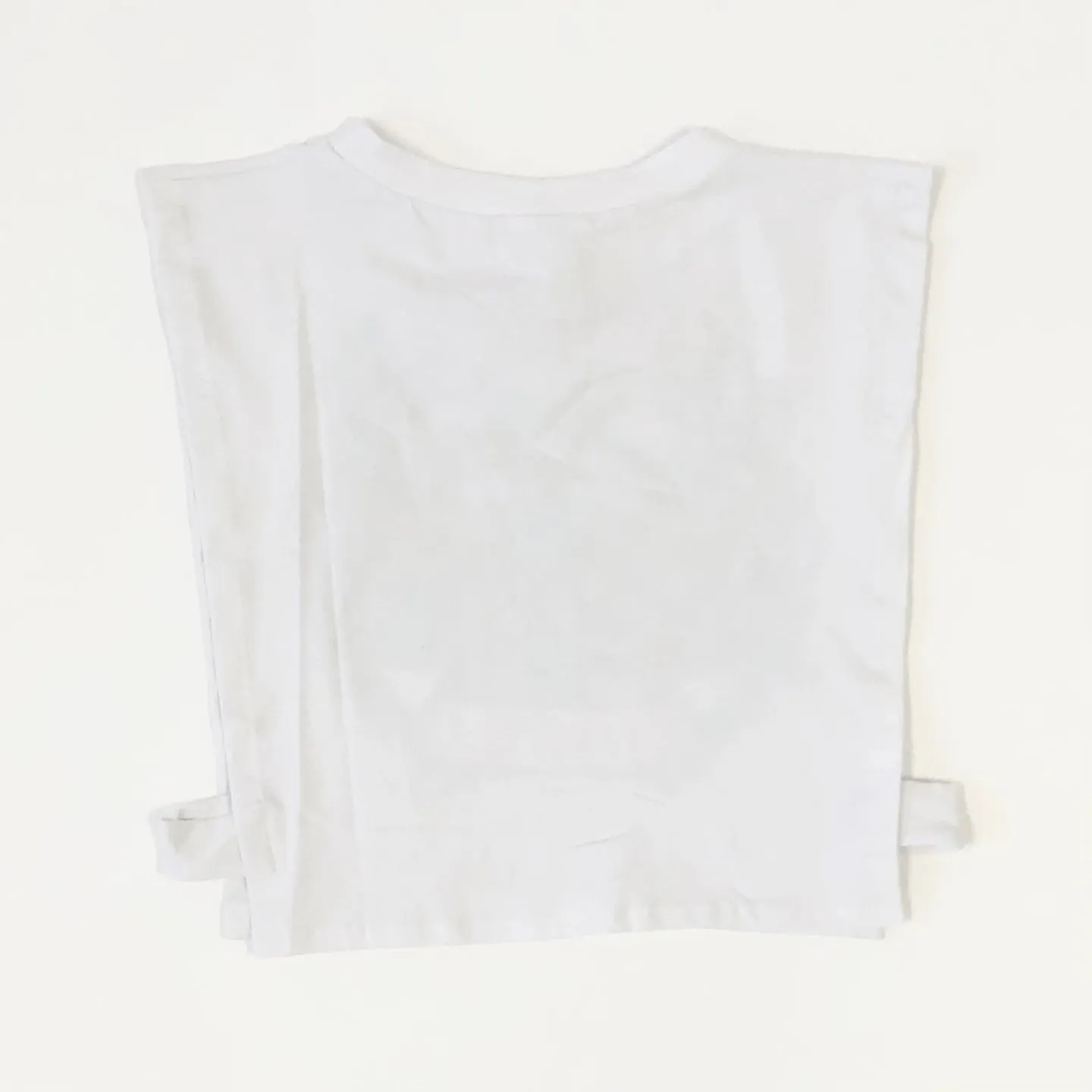 Women's Knitted Exposed Side Graphic Crop Top